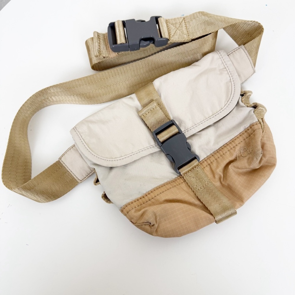 J.Crew Montauk belt bag in recyled nylon - Picture 4 of 11